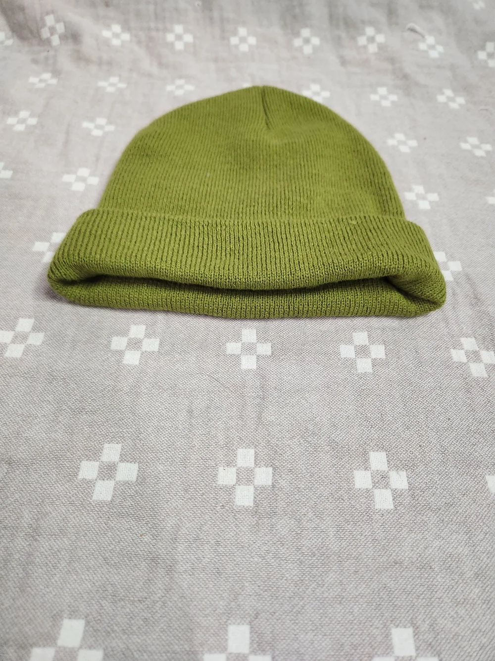 Urban Outfitters Adult OS olive green cuffed knit beanie